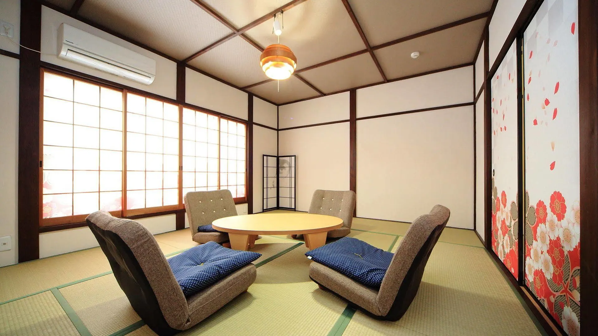 Coto Kyoto Fushimi Villa 0*,